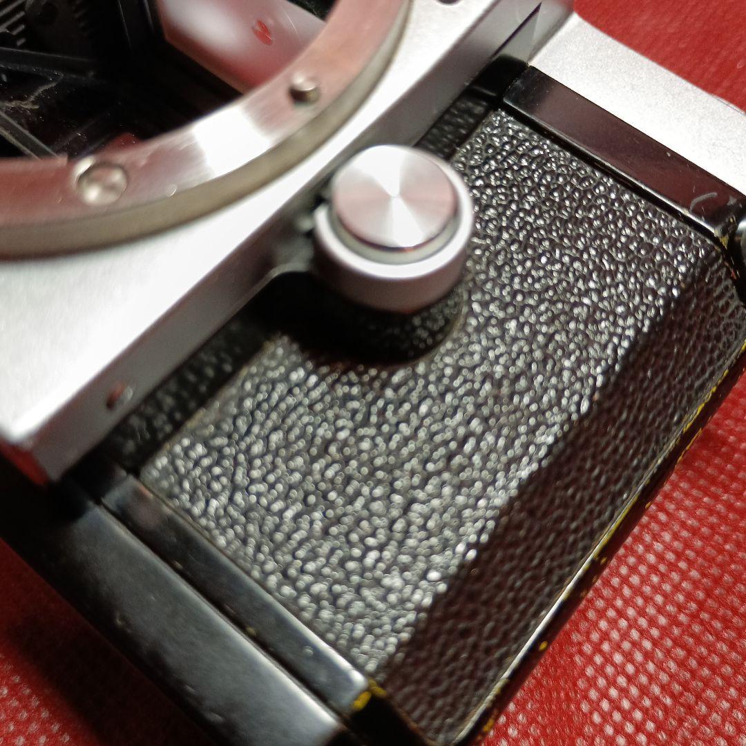 Nikon F 一眼レフカメラ 35mm Nikkorレンズ付き