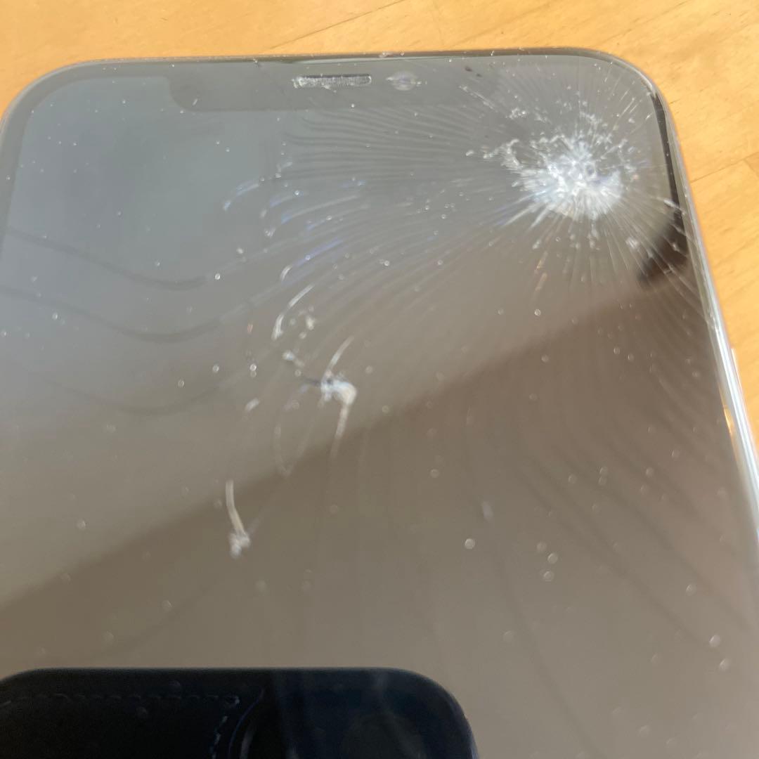 Apple iPhone 11pro本体 ゴールド　ジャンク