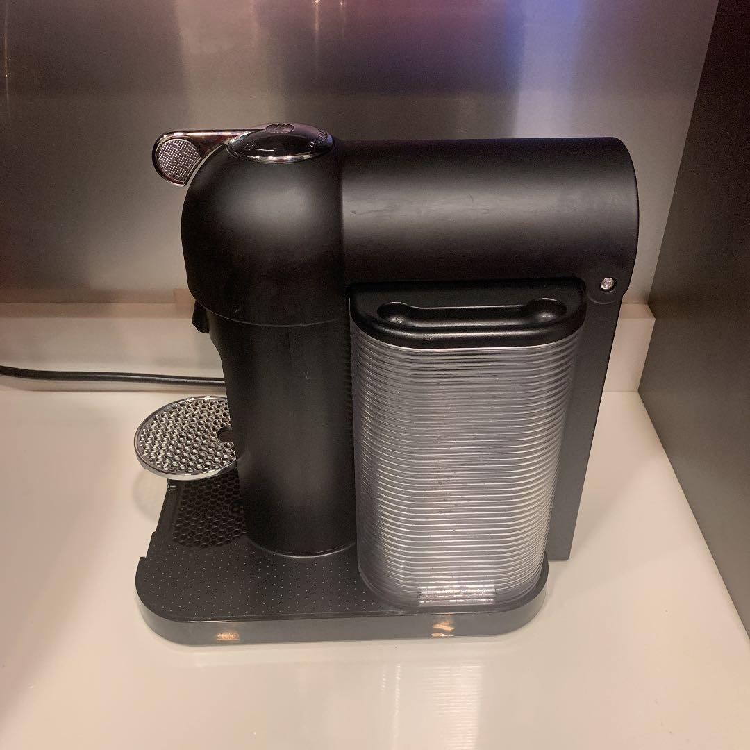 中古　アメリカモデル　ネスプレッソのヴァーチュ　Nespresso