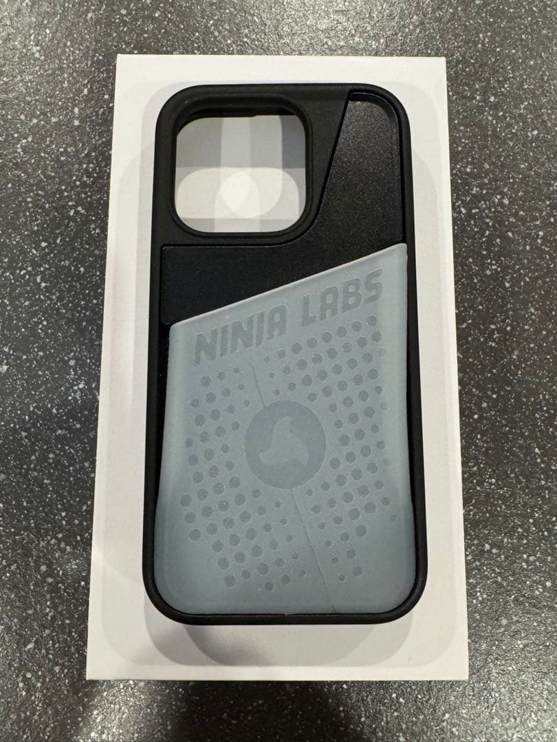 NINJA LABS ケース　ブラックiPhone15pro ninjalabs
