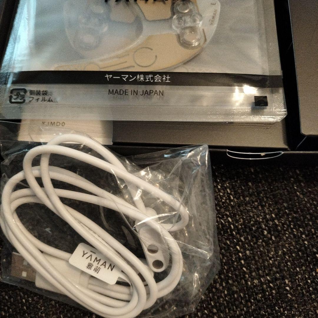 ヤーマン YA-MAN TOKYOJAPAN デザインリフト本体と付属品