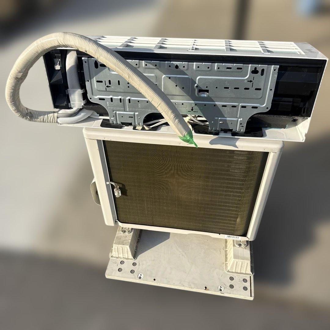 東芝 ルームエアコン RAS-J221M (主に6畳) 2022年