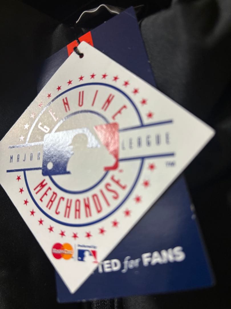 む*ち様 【新品・定価1.6万】MLB公式 ヤンキース 中綿　ブラック XL 刺