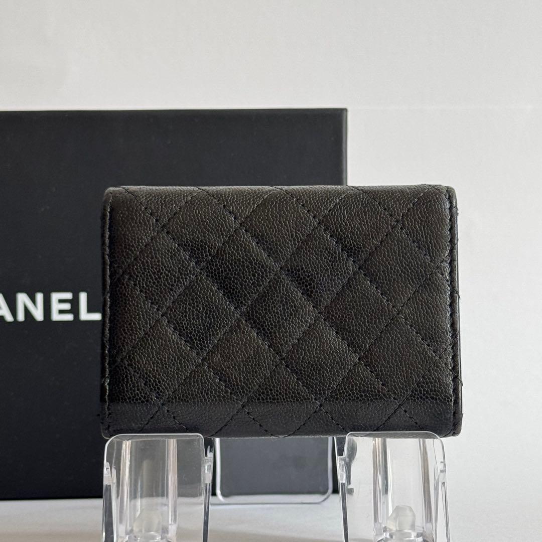 CHANEL シャネル ボーイシャネル マトラッセ 三つ折財布 キャビアスキン