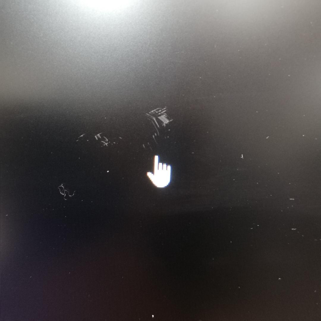 レノボ　超狭枠の24インチ一体型PC　i5-8400T 8G/512SSD