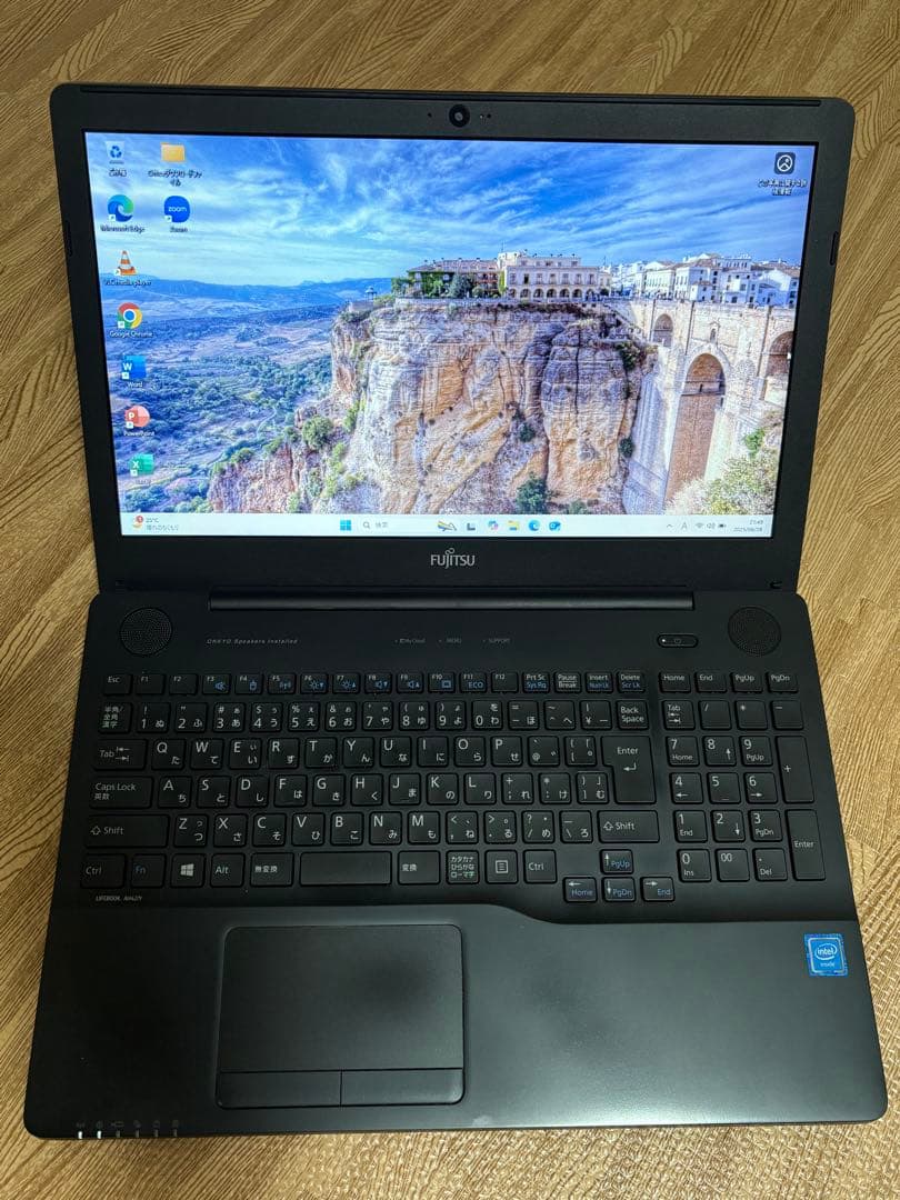 富士通 ノートパソコン LIFEBOOK AH42/Y/win11/Office