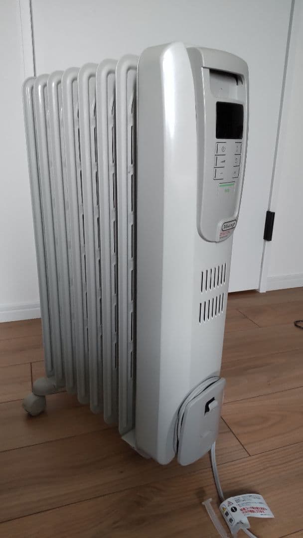 DeLonghi オイルヒーター デジタル表示