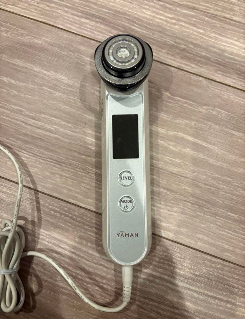 ★美品 定価52.800円★YAMAN 美顔器 20L