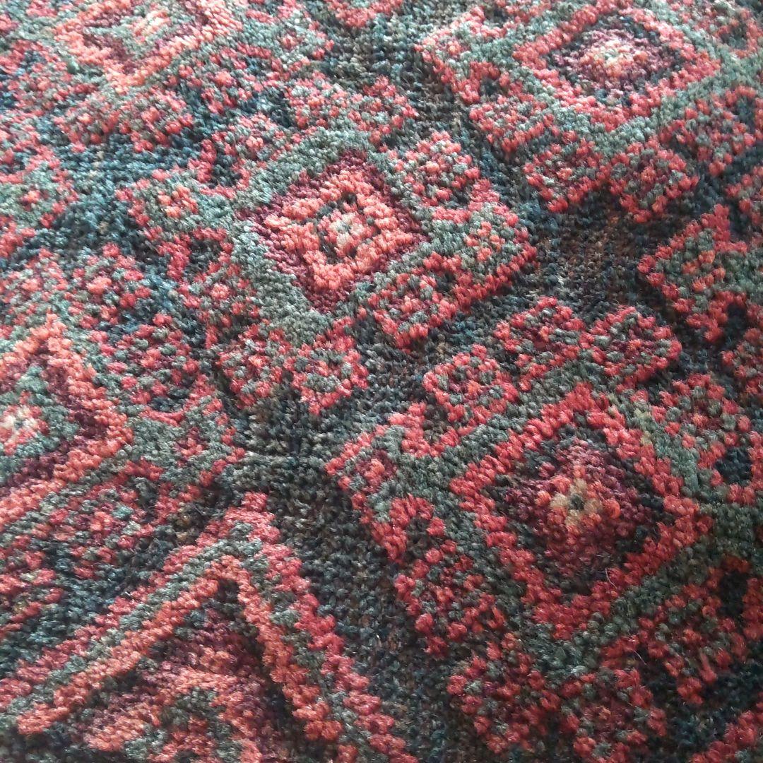 タイマニバルーチ　小さなラグ