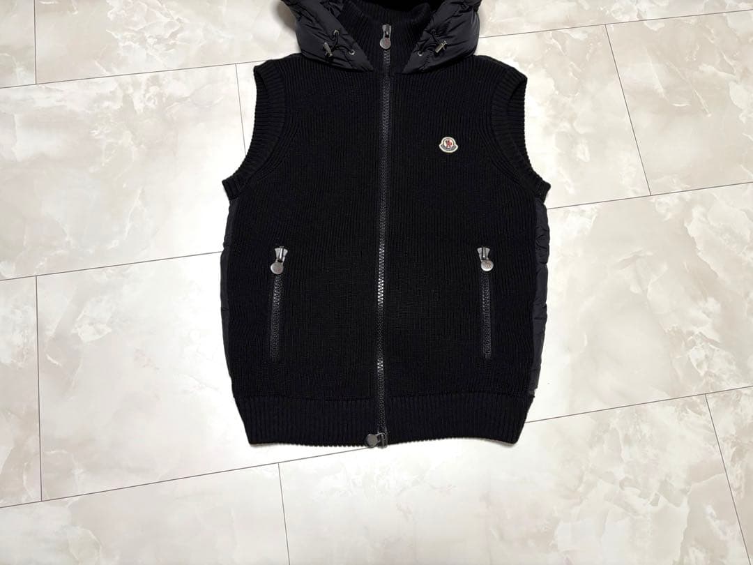 モンクレール ダウンニットベスト
