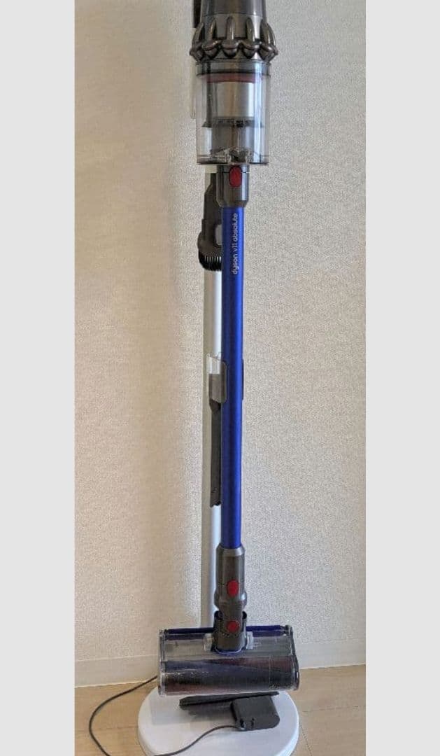 ジャンク扱い本日限り正規箱付Dyson V11 absolute 中古品