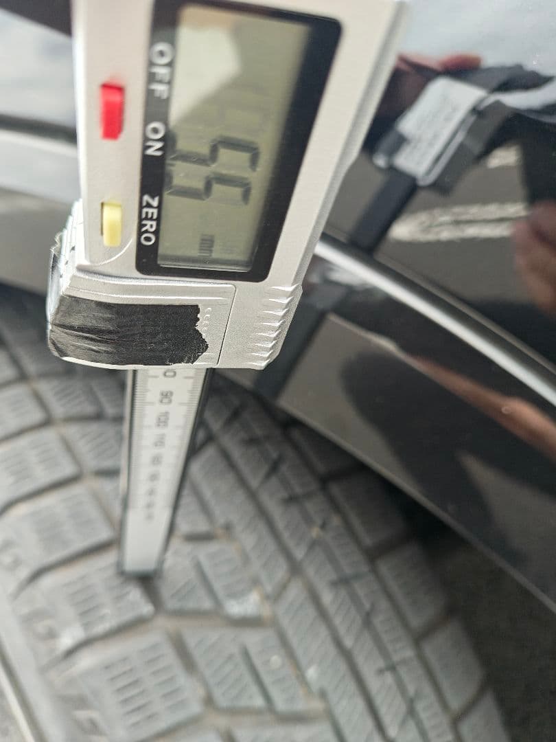 ホ*タ様 プリウス60 アルミホイール4本 スタッドレス 195/60R17