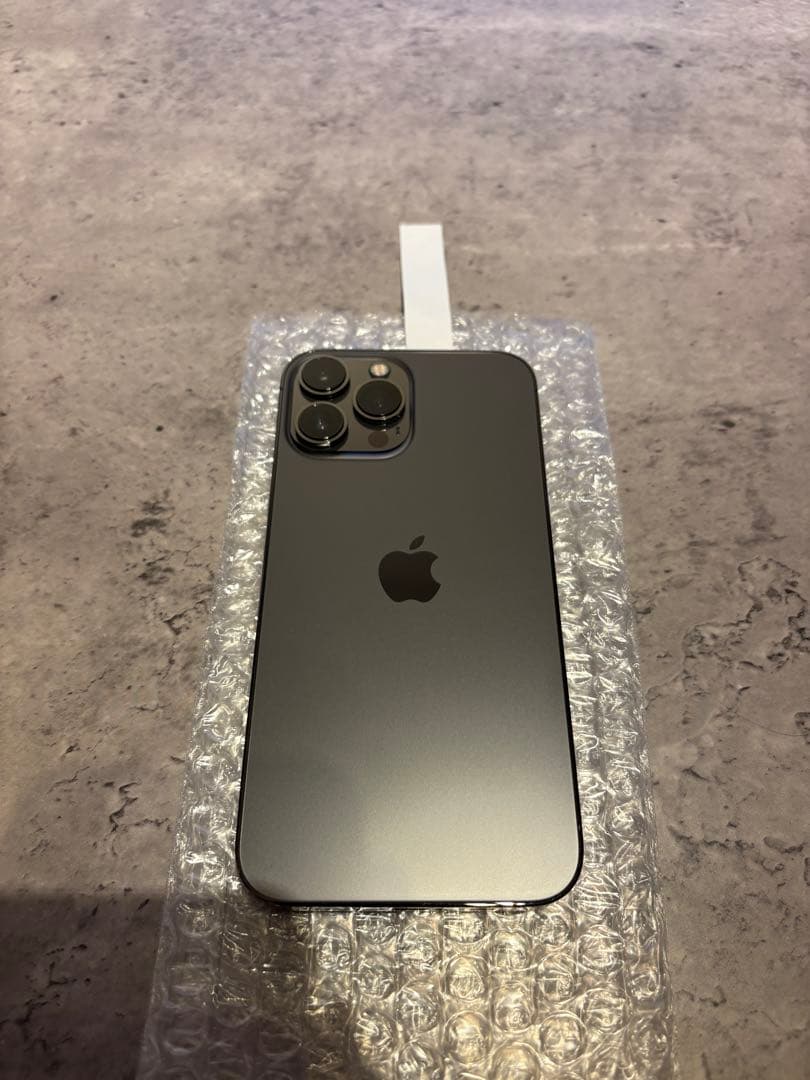 美品 iPhone13promax グラファイト 256GB バッテリー82%