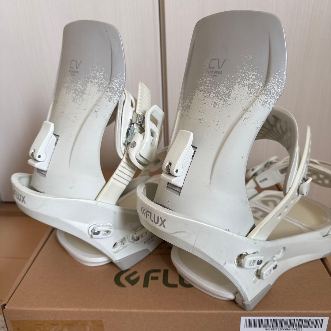 FLUX ビンディング CV White 21-22モデル　Mサイズ