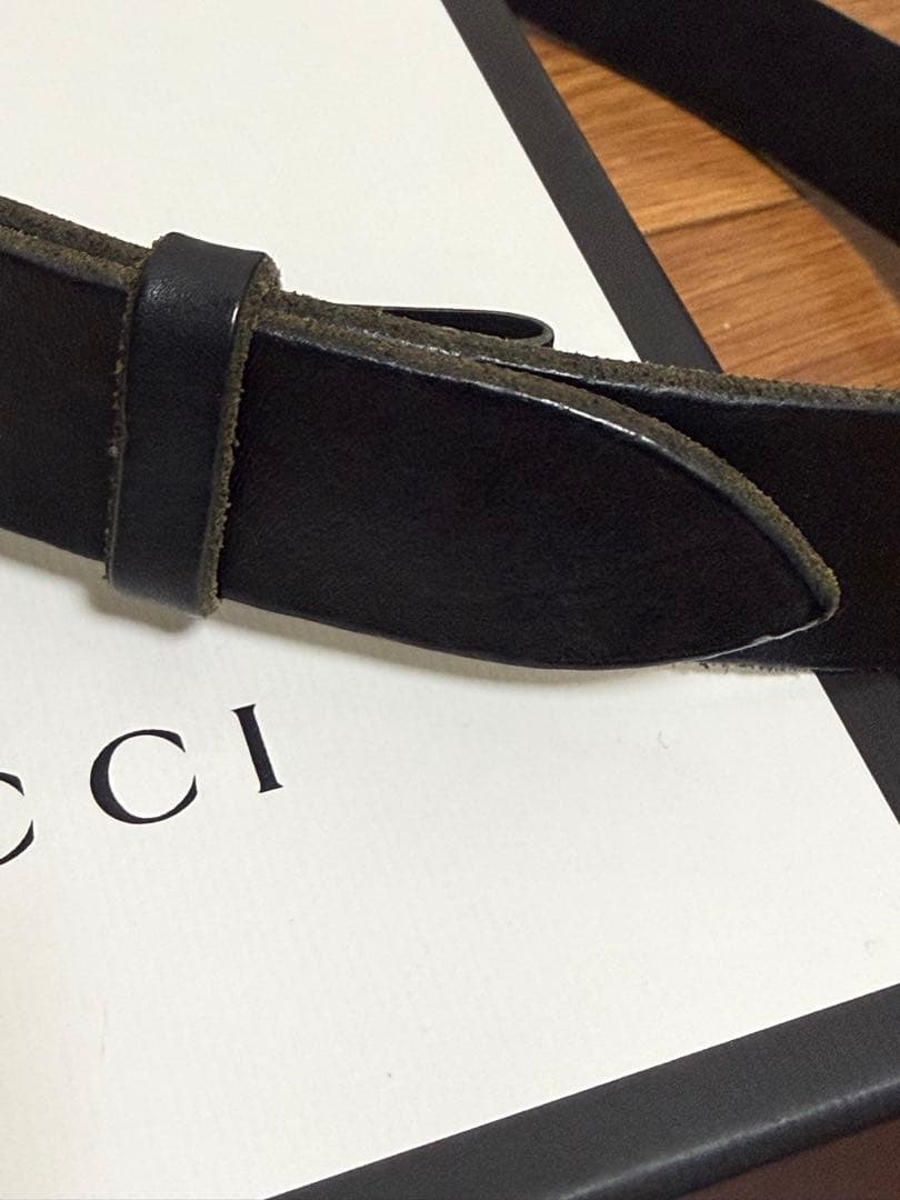 GUCCI ブラック レザー ベルト GGロゴ