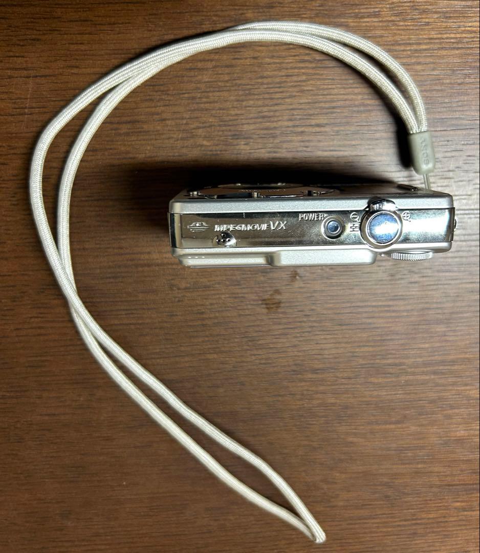 SONY ソニー　サイバーショット　DSC-W50　シルバー