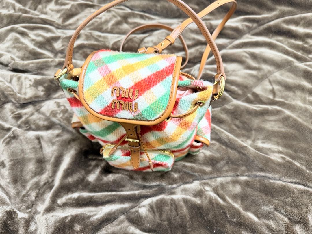 最終値下げ！正規店購入　miumiu ミニバッグ　バッグパック　レシート付