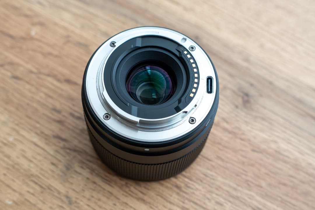 VILTROX AF 20mm F2.8 FE ソニーEマウント用　【美品】