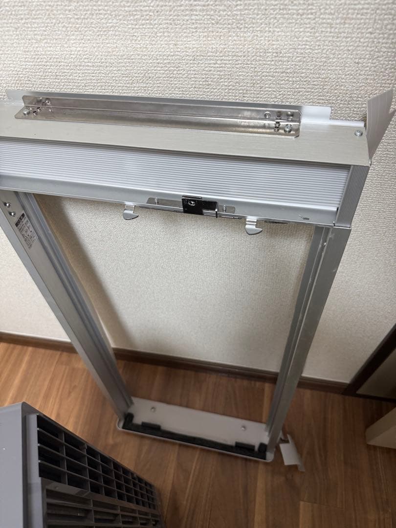 KOIZUMI 窓用エアコン KAW-1932/KAW-1632