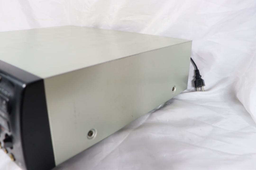 完動品　Pioneer パイオニア　LDプレーヤー　CLD-LK620