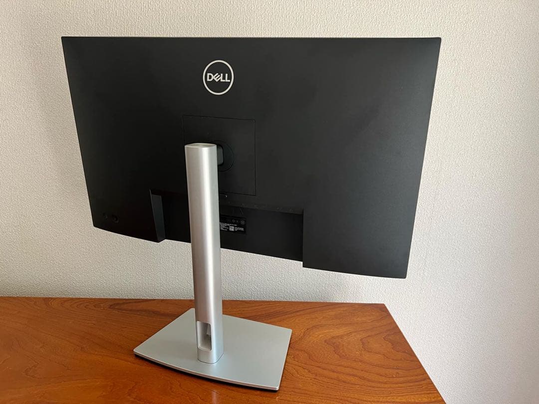 DELL P2723DE 27インチ モニター 本体
