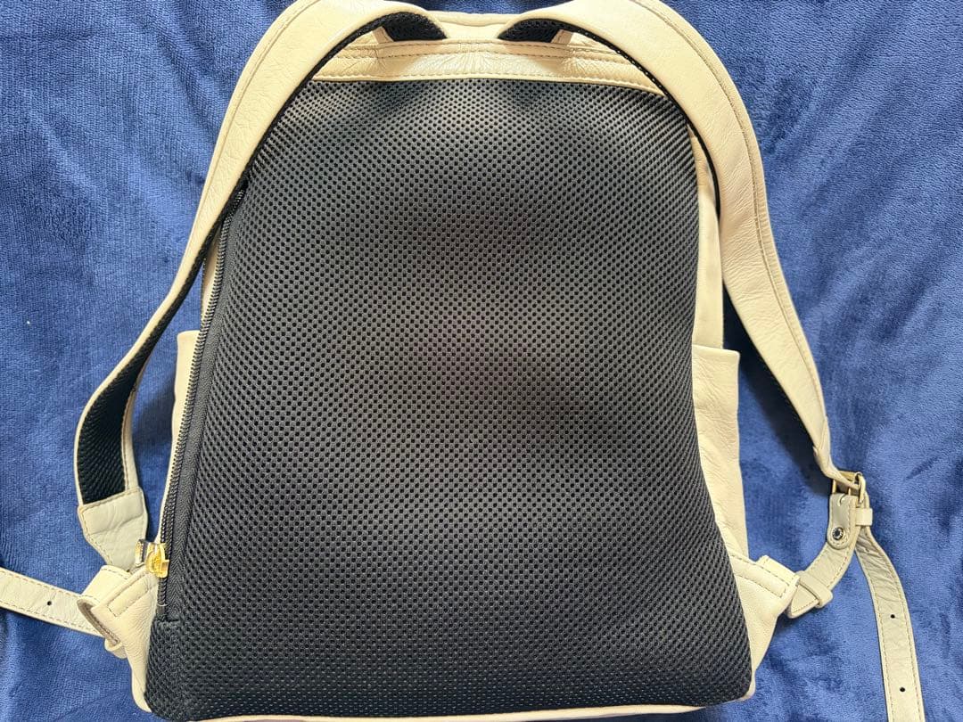 russet ラシット レザーリュックサック グレージュ