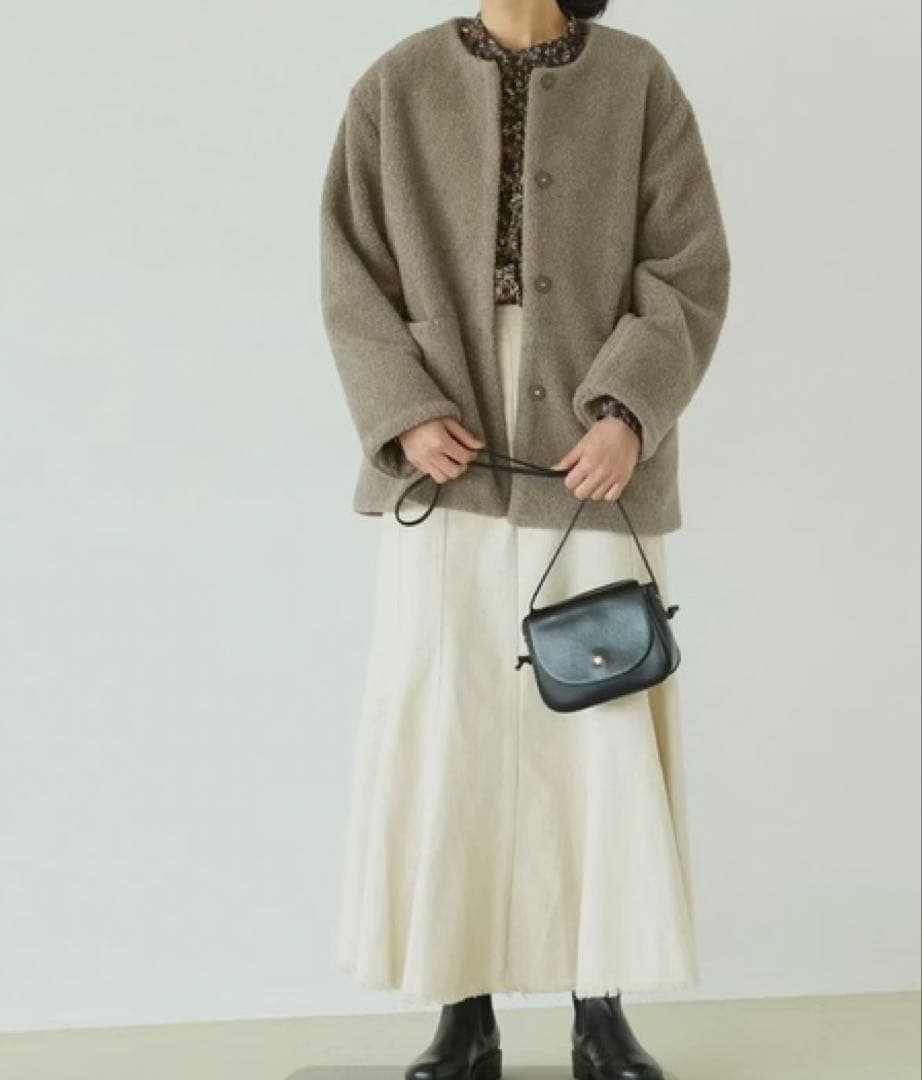 北欧暮らしの道具店　大人のためのウール混ボアコート（マフラー付き）