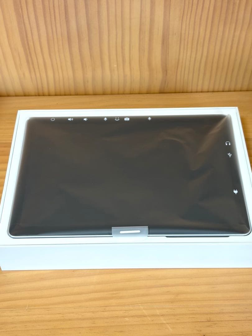 Microsoft Surface Go 3 本体と付属品多数