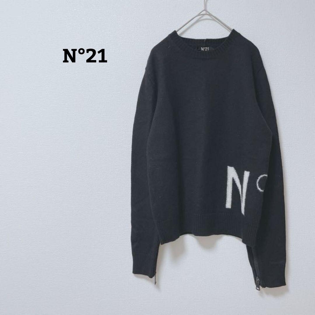 ヌメロヴェントゥーノ　ニット　セーター　毛100　袖ジップ　ロゴ　長袖