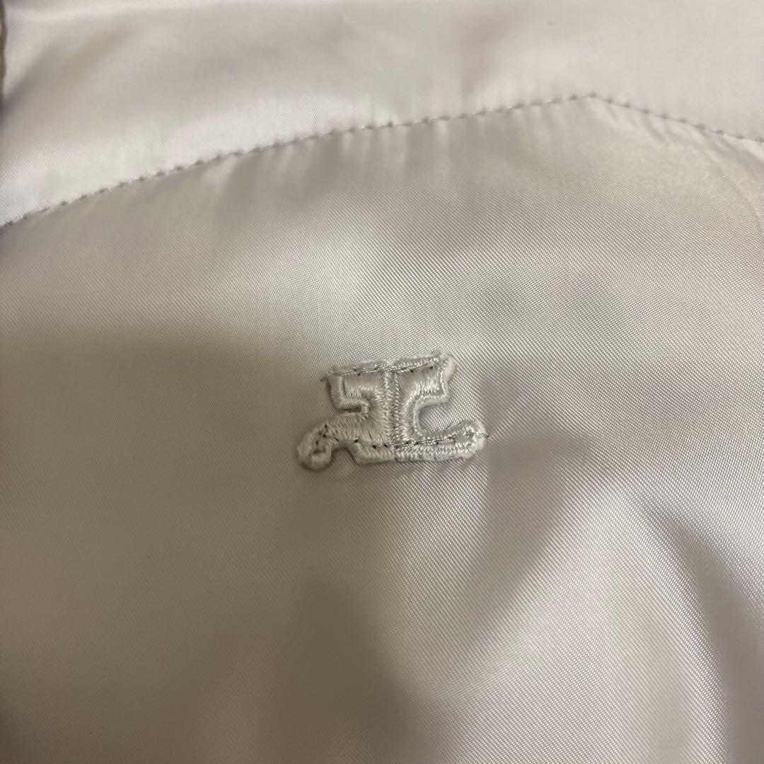 courreges クレージュ　ロゴ入りダウンコート　アウター　シルバー　40