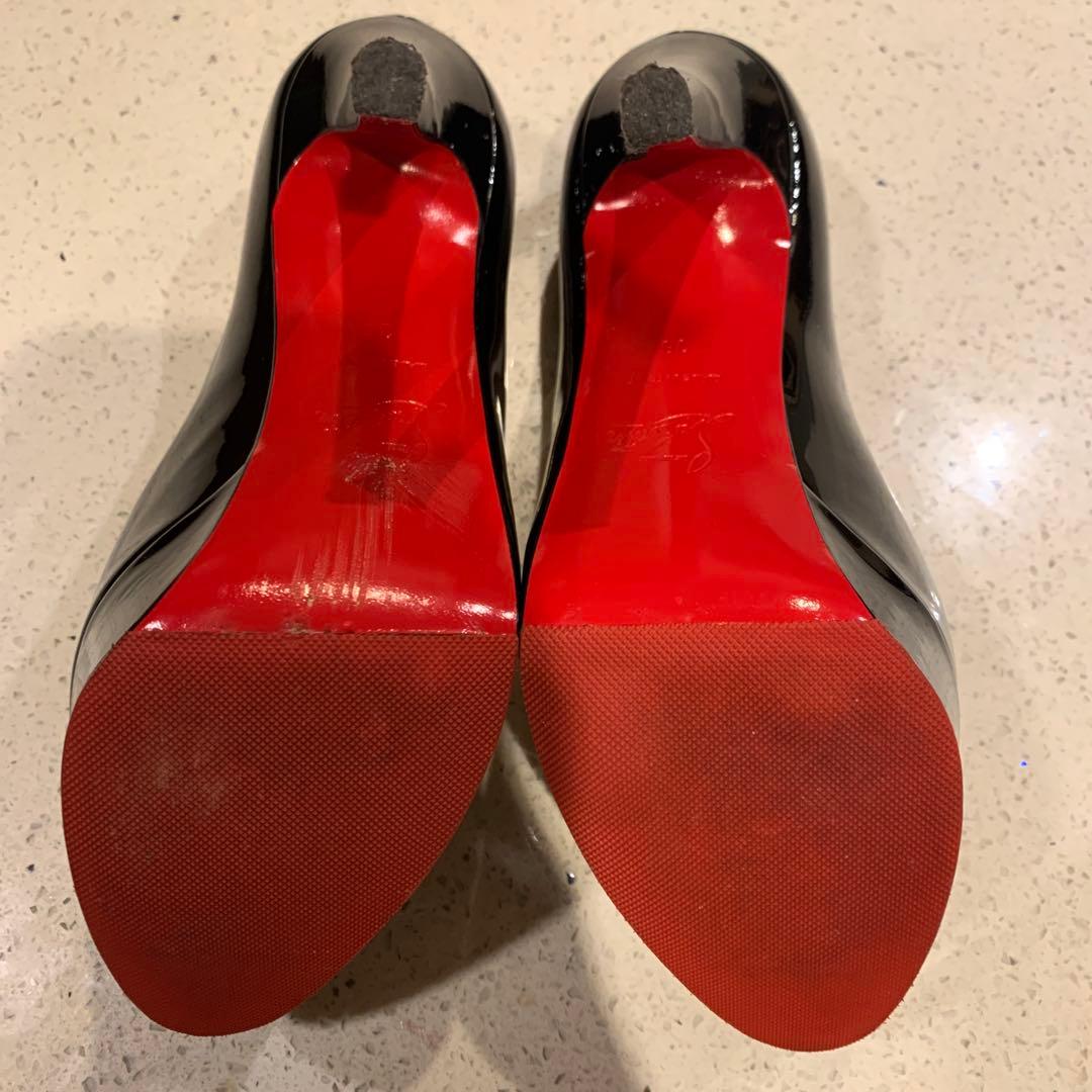 S*S様 ルブタン ビアンカ 黒 エナメル 23cm