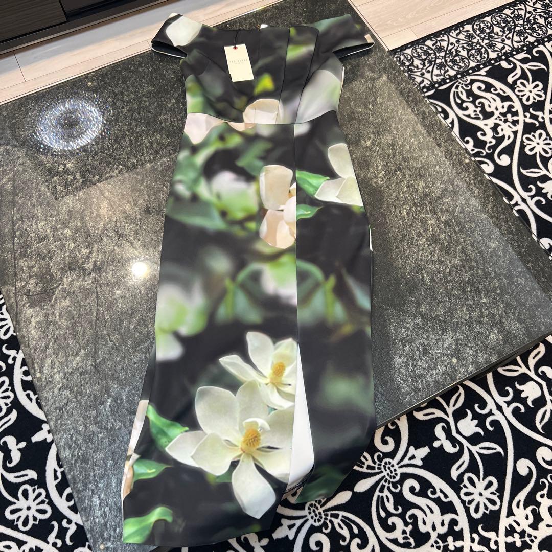 ワンピース TED BAKER 0