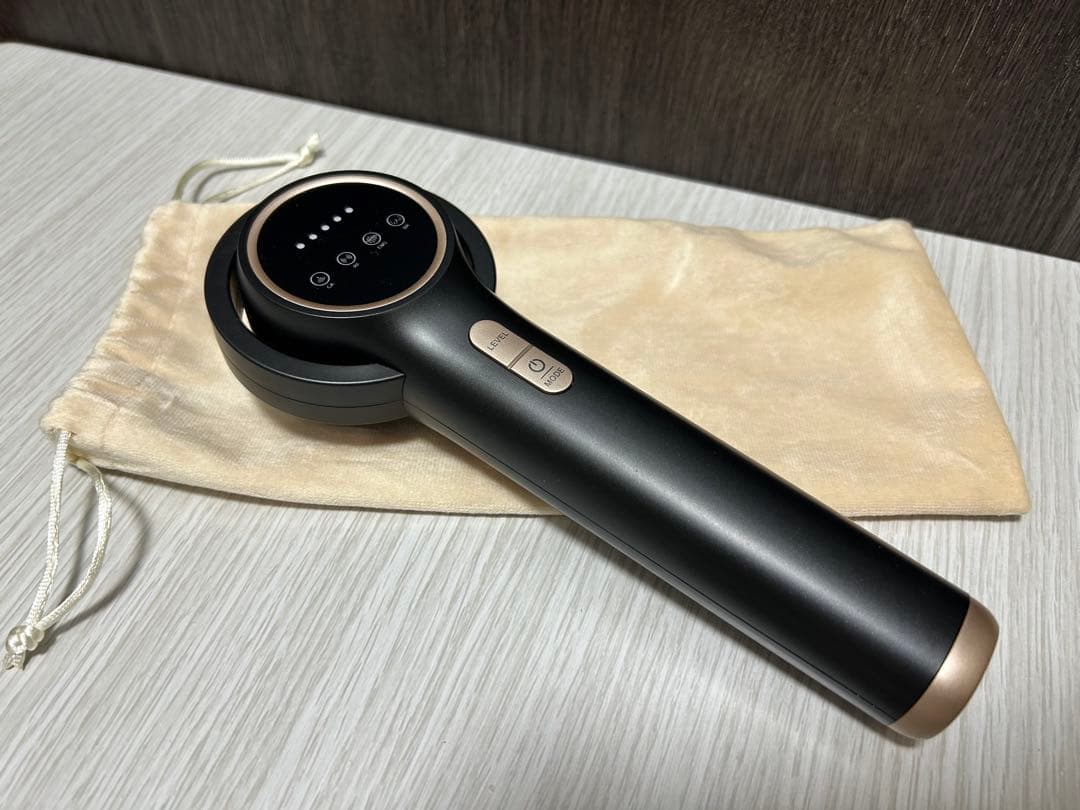 値下げ！【美容器】Bath Time VONMIEブラック/ゴールド