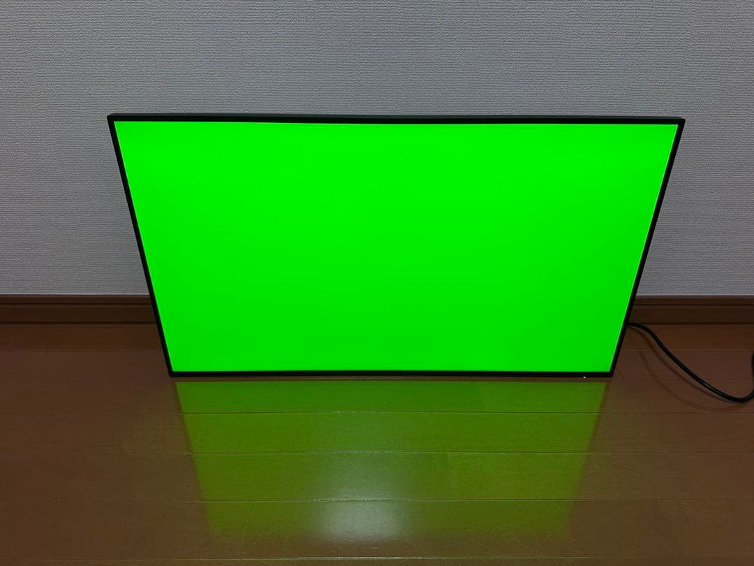 [うち]DELL U3223QE 31.5インチ モニター 本体