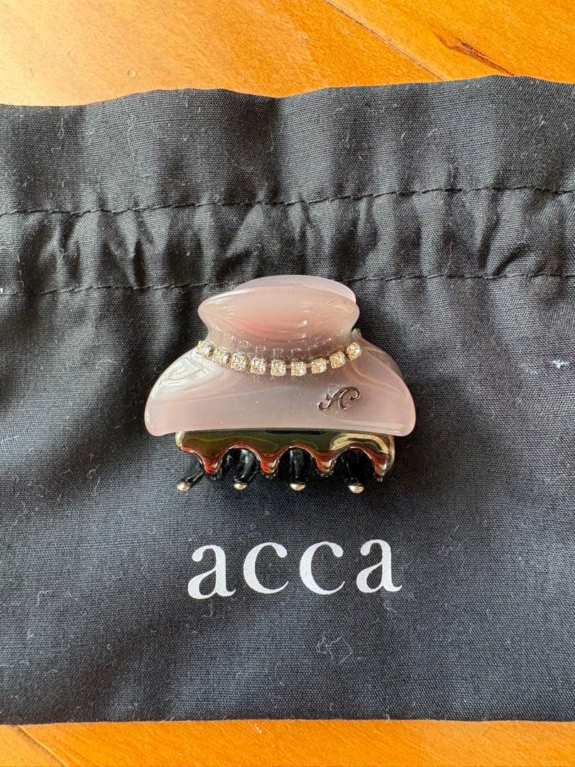 accaヘアクリップ