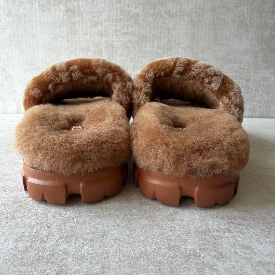 プー 様用⭐️UGG アグ コゼッタ カーリー スライドサンダル ブラウン 23㎝