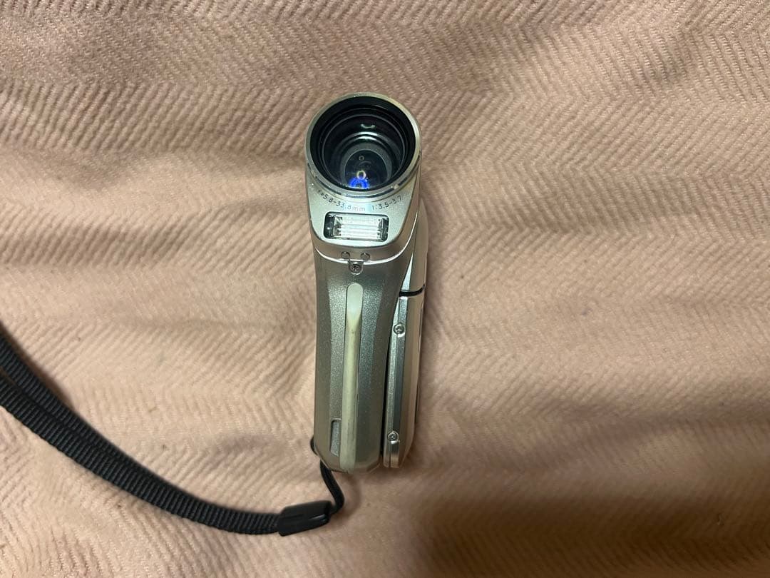 SANYO サンヨー　Xacti デジタルムービーカメラ　DMX-C4