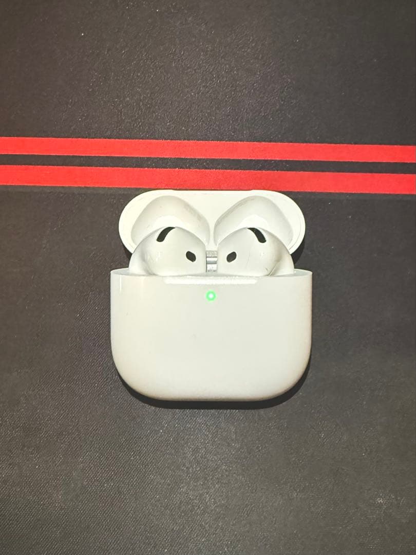 Apple AirPods 4世代　ANC非搭載モデル　本体