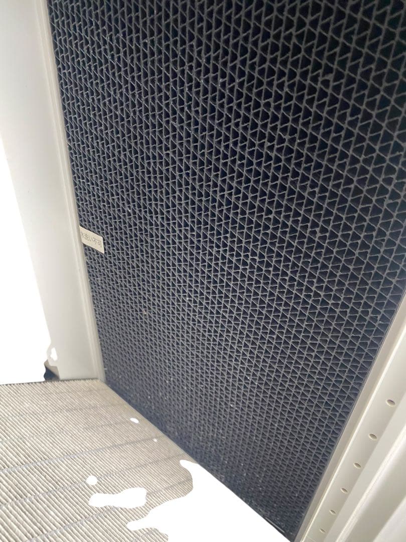 ダイキン 加湿ストリーマ空気清浄機 ホワイト MCK70XE8-W 2021年