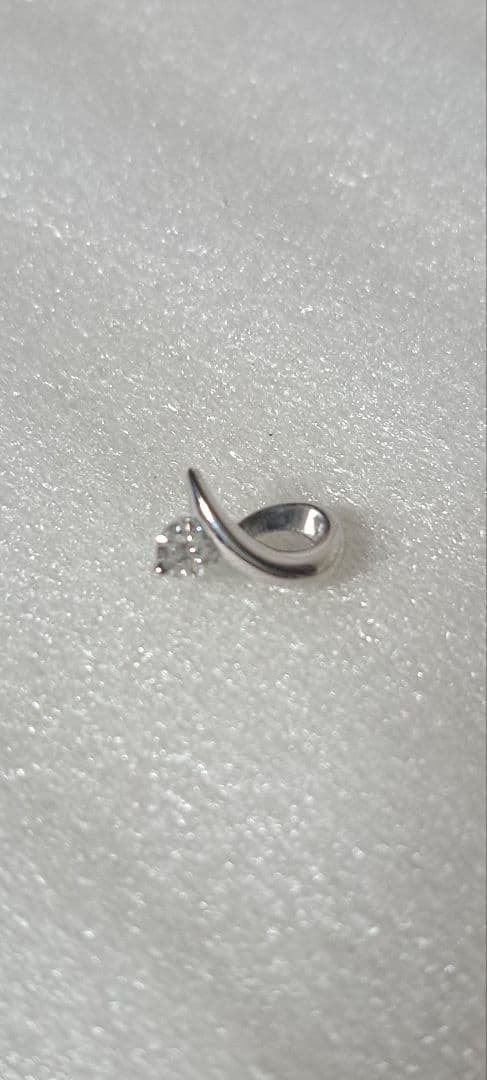 ダイヤモンドペンダントトップ0.1ctプラチナ900