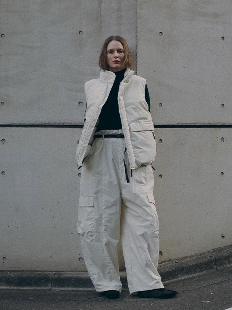 Marmot×ETRE TOKYO PERTEXダウンベスト　オフホワイト