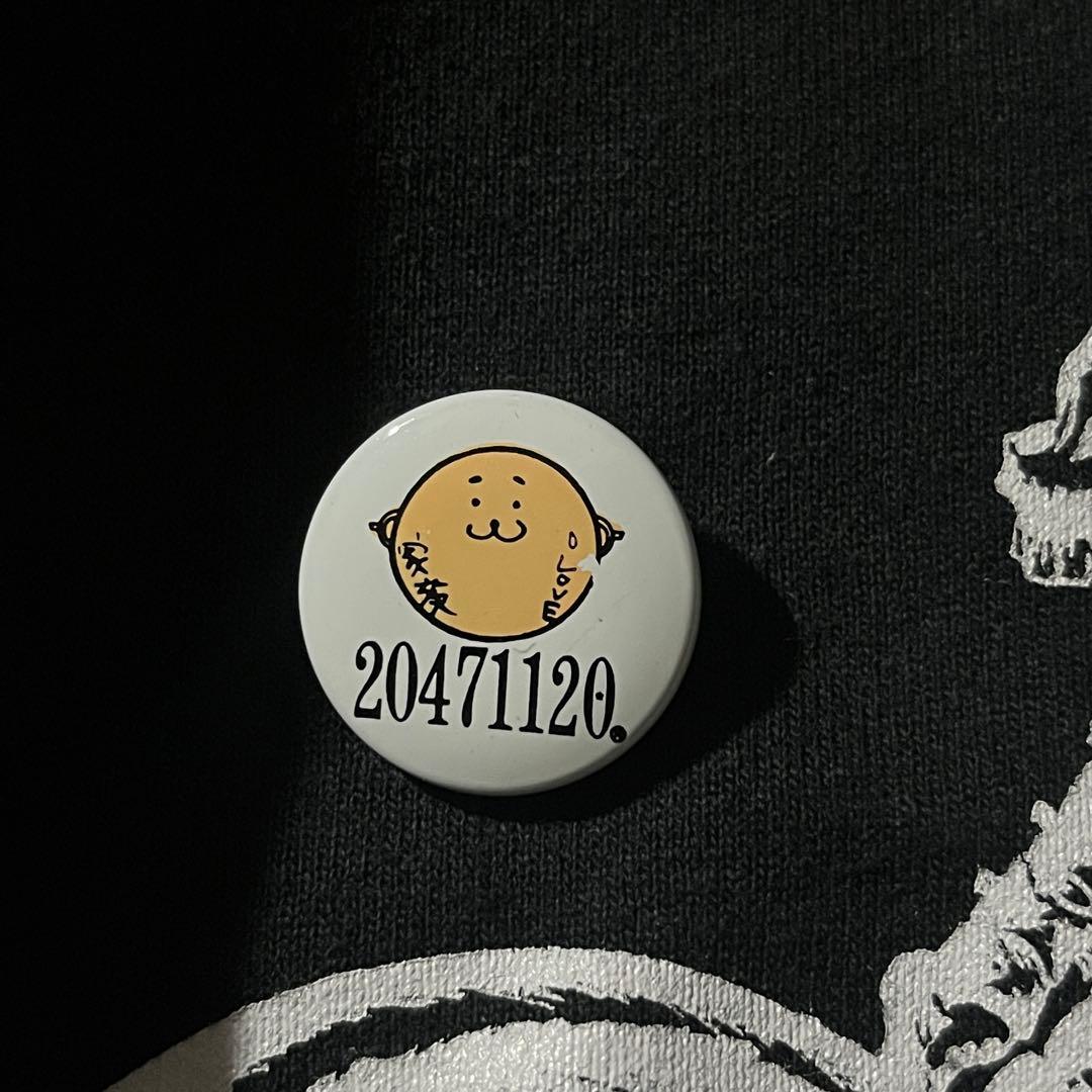 20471120 hyoma スウェット 交信 缶バッチ付き トライベンティ