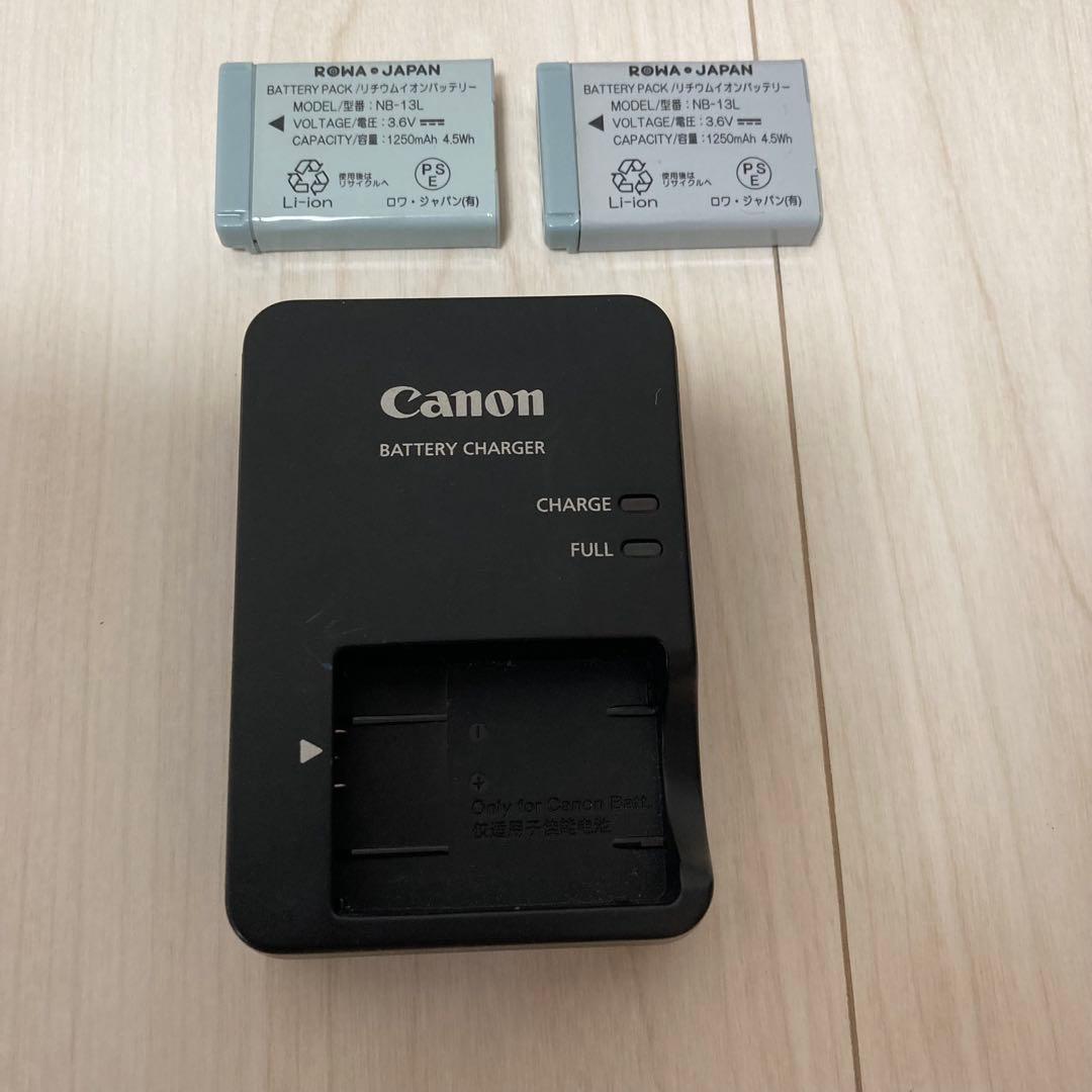 【美品】Canon PowerShot SX740 HS シルバー電池2つ付き