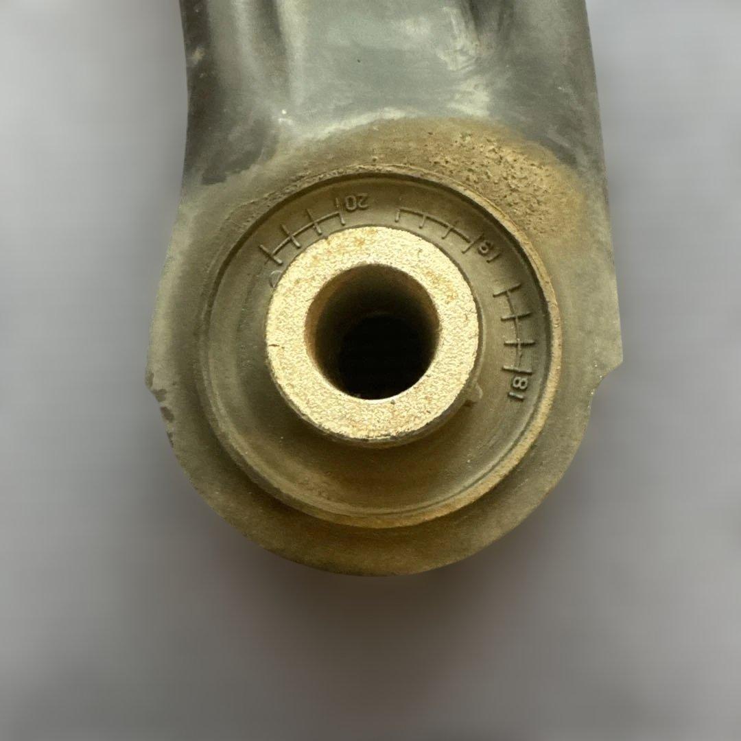 ZC33S スイフトスポーツ 純正フロントロアアーム