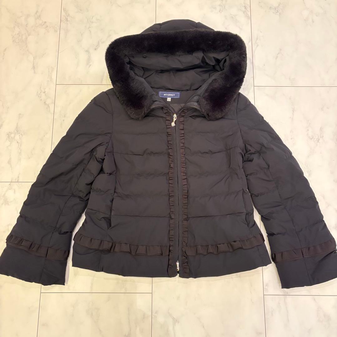 エムズグレイシー ダウン　40 ダブルジップアップ　ブラック