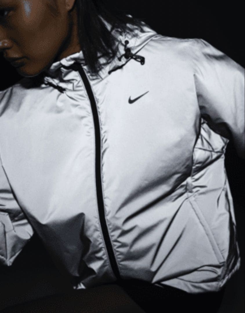NIKE Therma-FIT リフレクティブ ランニングジャケット　ウィメンズ