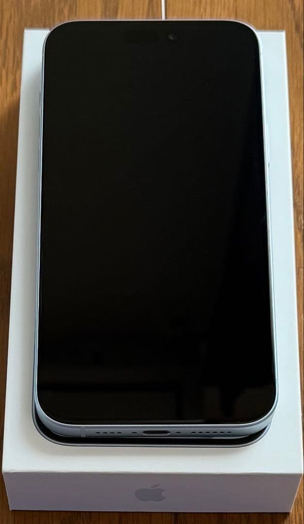 iPhone15Plusブルー256GB本体　SIMフリー