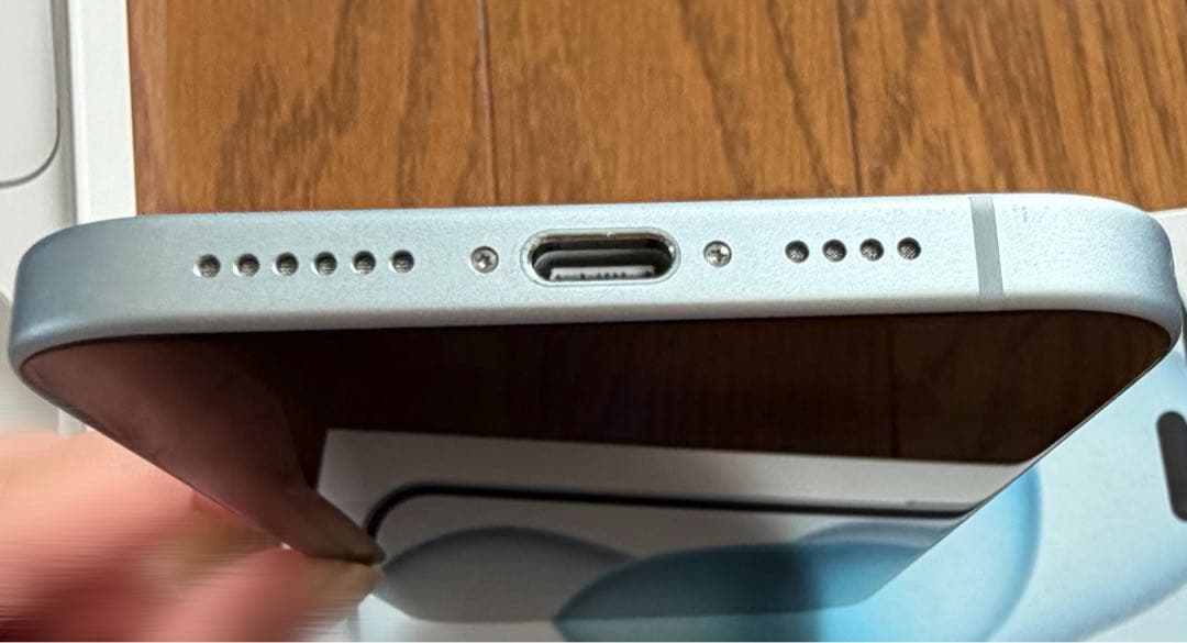 iPhone15Plusブルー256GB本体　SIMフリー