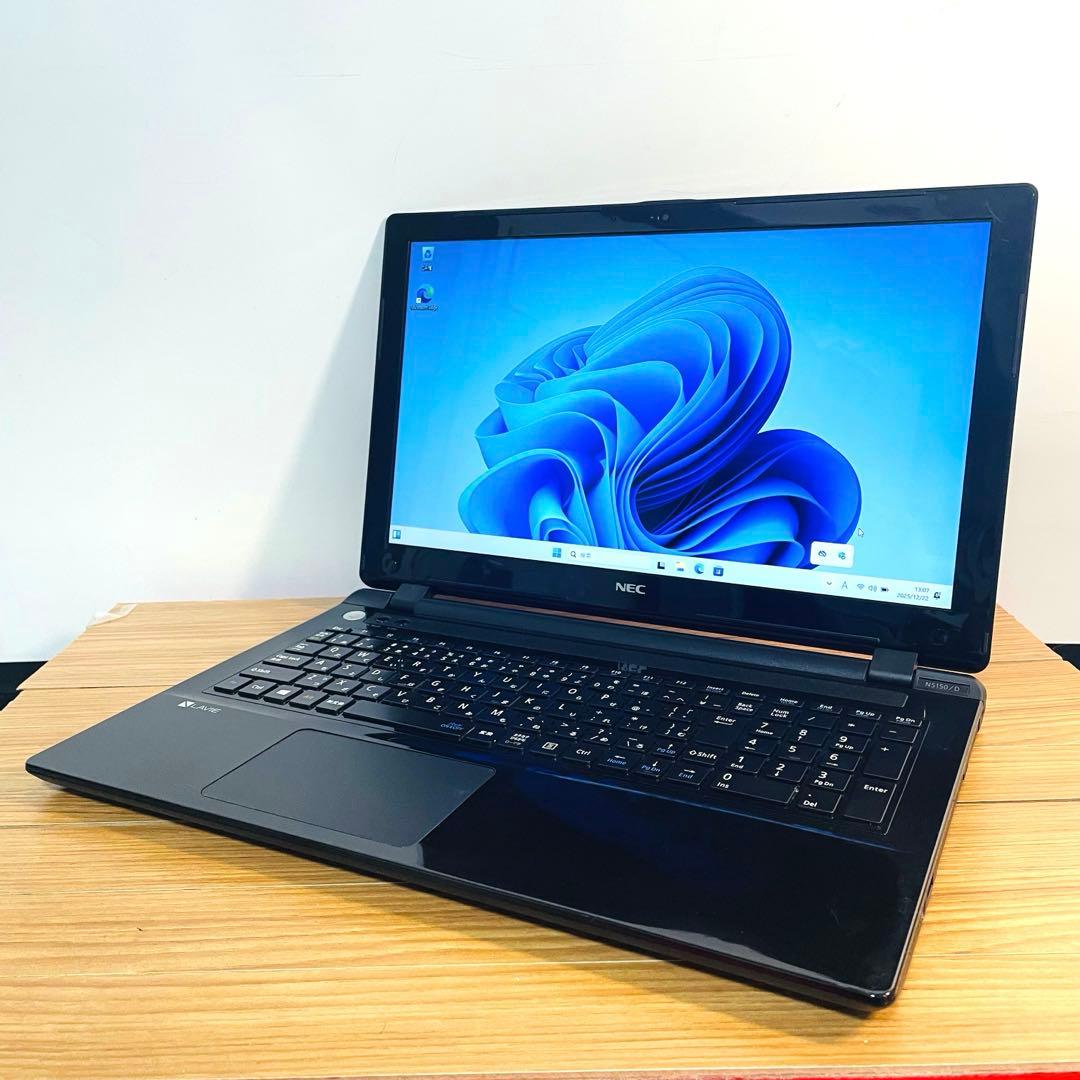ピアノブラックNEC ノートパソコン　メモリ8ギガwin11オフィスDVDカメラ