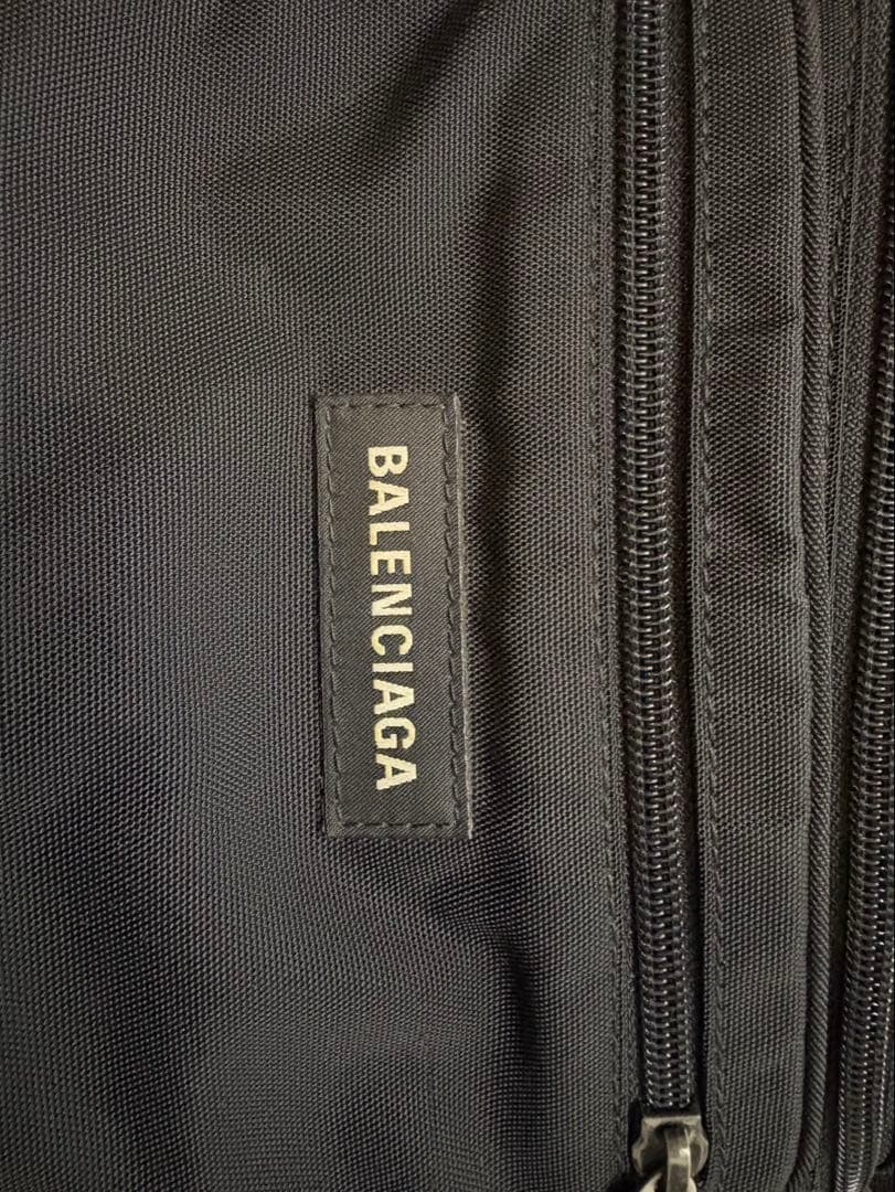 【極美品】BALENCIAGA NYLON WAIST BODY BAG